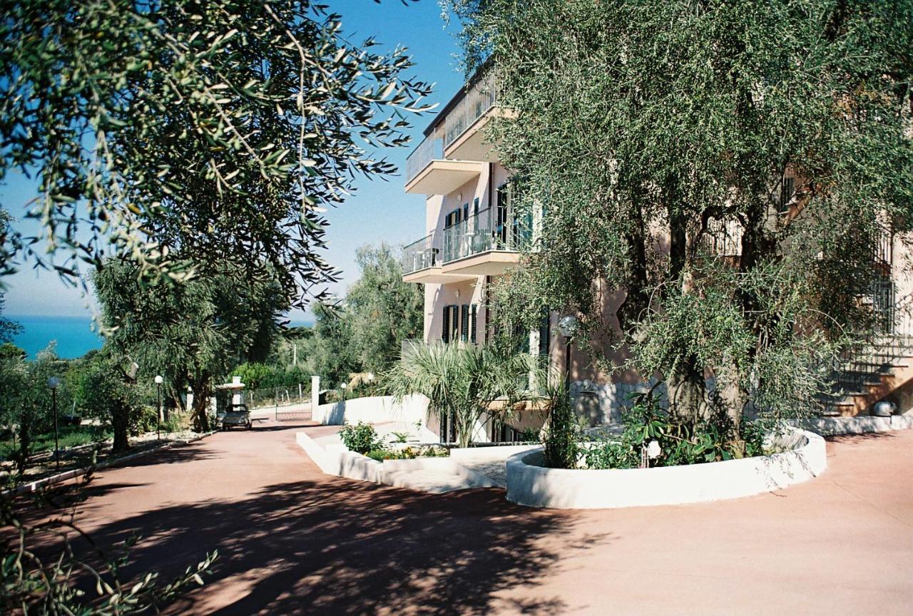 Residence La Cappella Del Convento Роди Гарганико Екстериор снимка